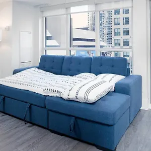 https://chic-1-br-condo-parking-included-downtown-core.hotelstorontoontario.org