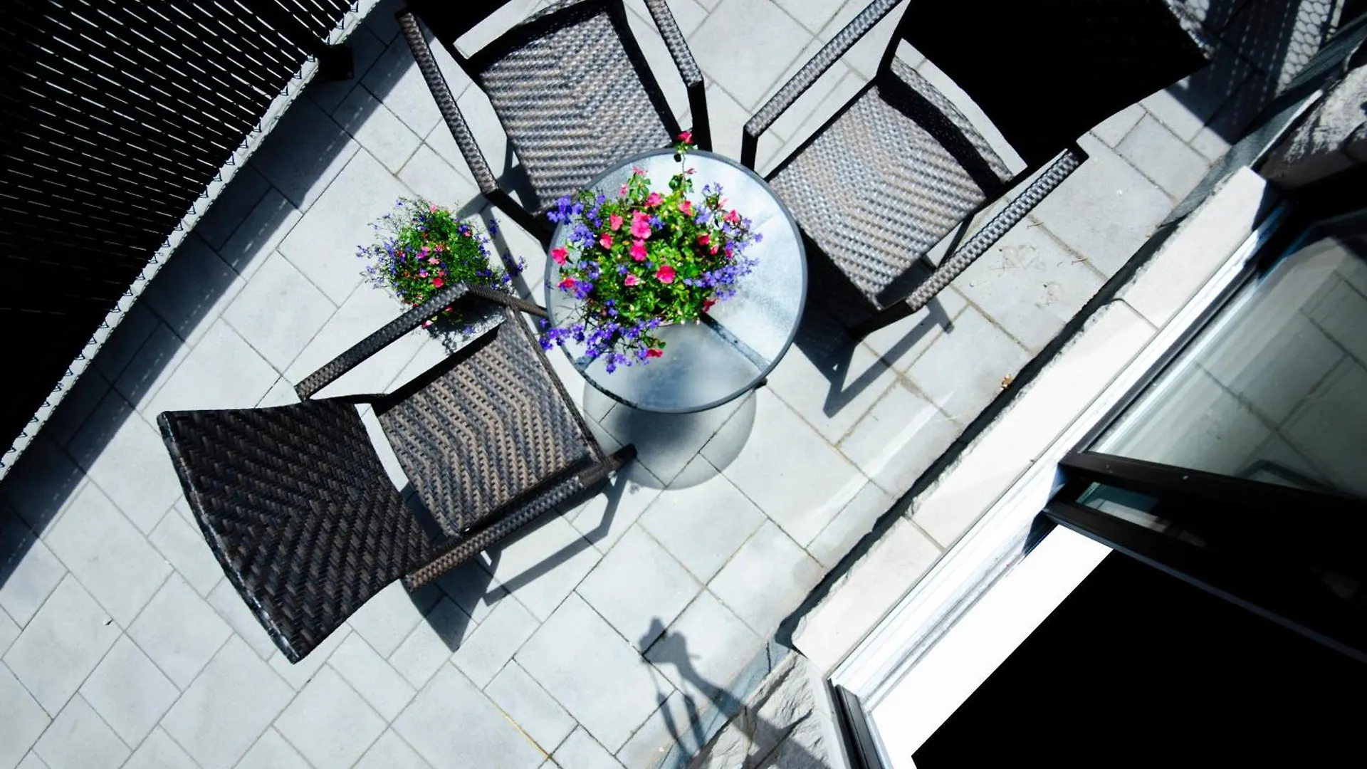 Mila Suites Montreal Apartment