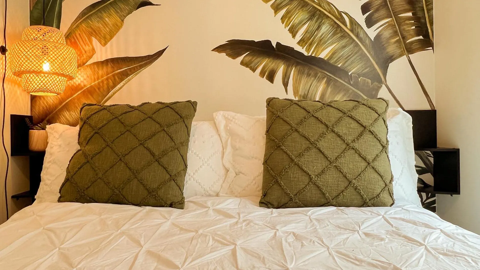 Mila Suites Montreal 0*,  Canada