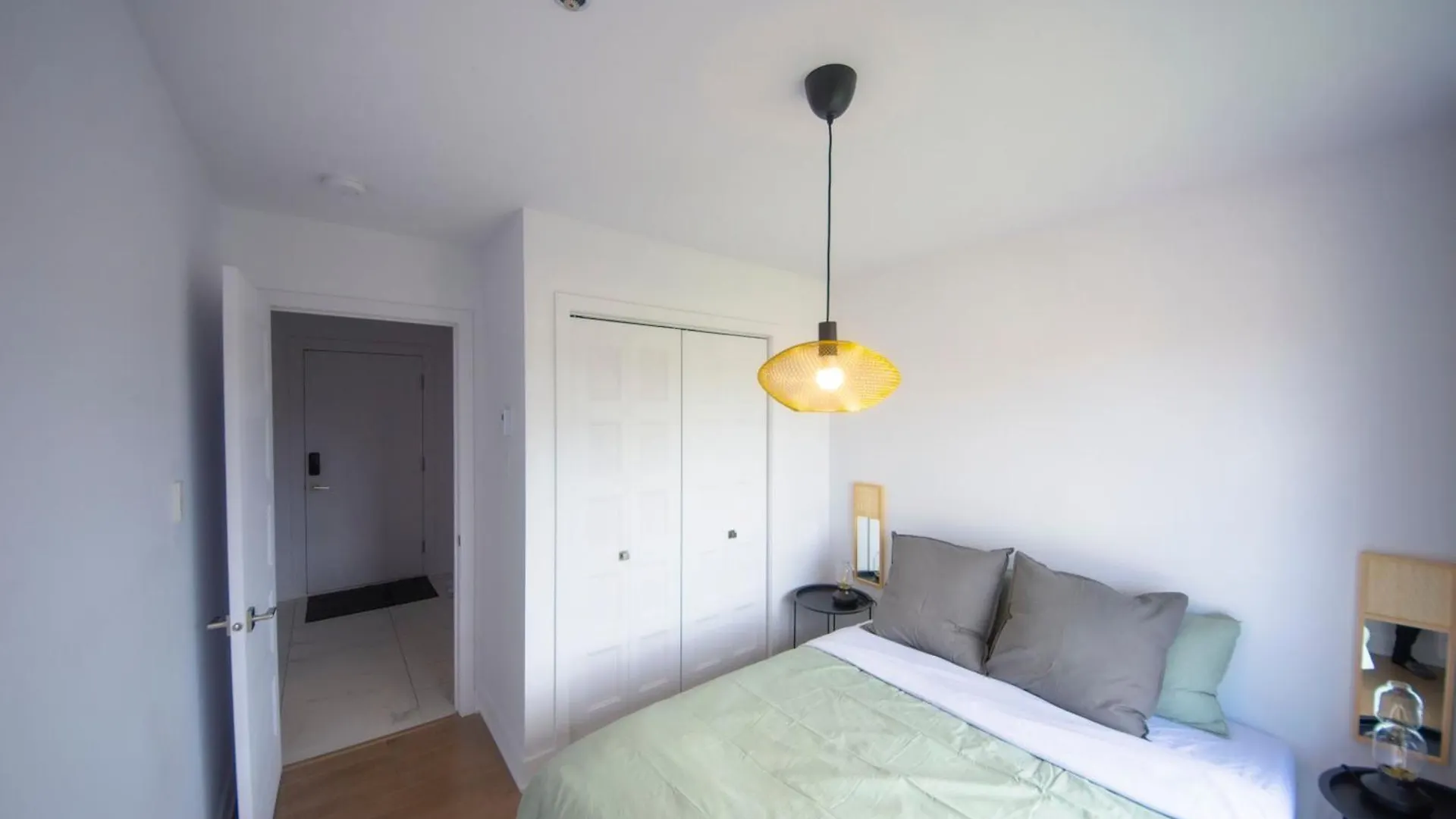 Mila Suites Montreal Apartment
