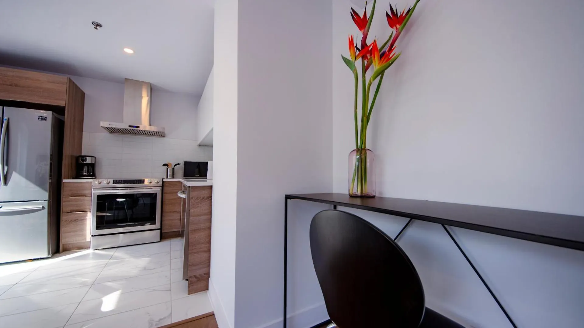 Apartment Mila Suites Montreal Canada